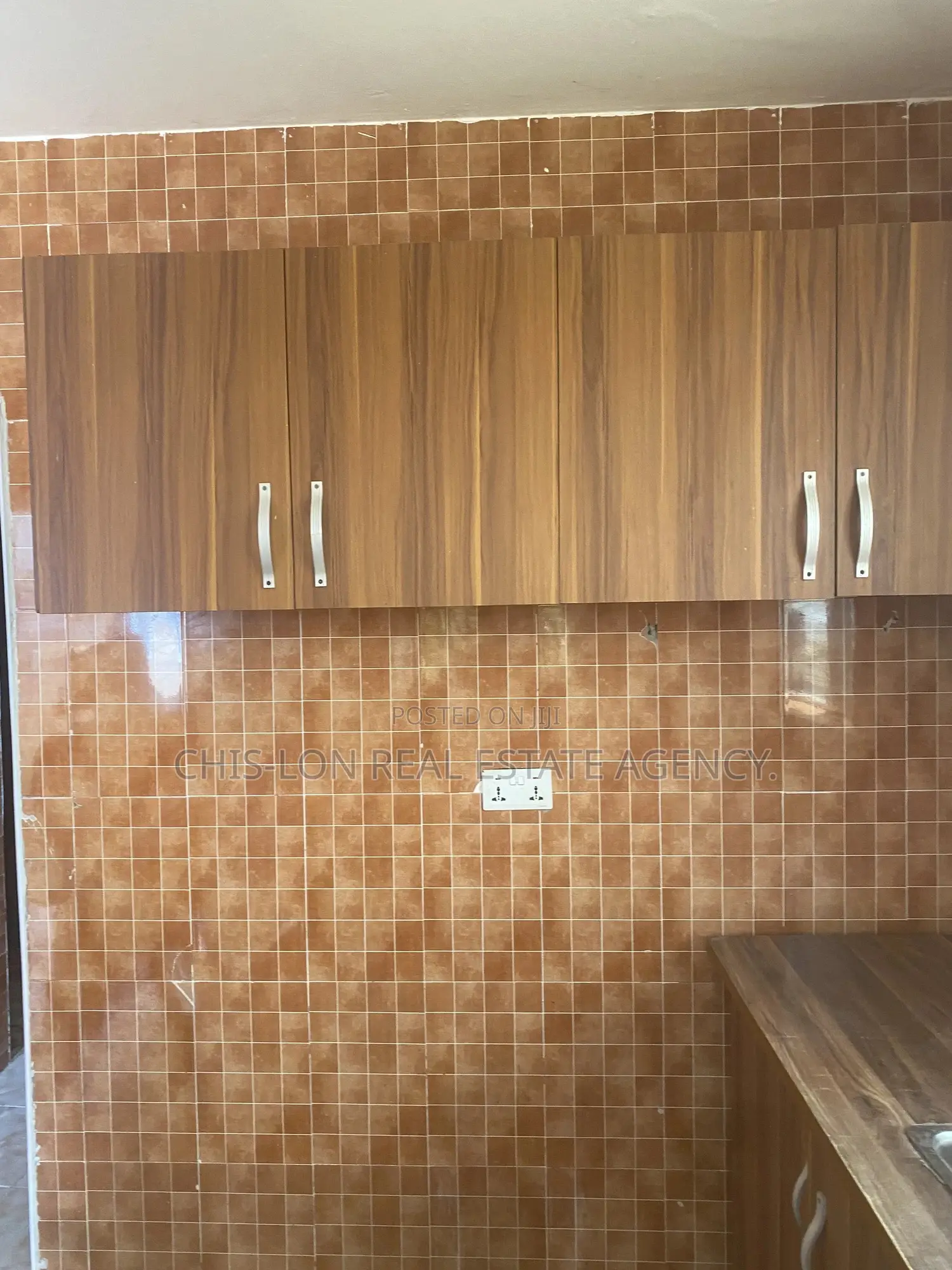 2bdrm Apartment in Chis-Lon Broker’S, Toll Booth for rent