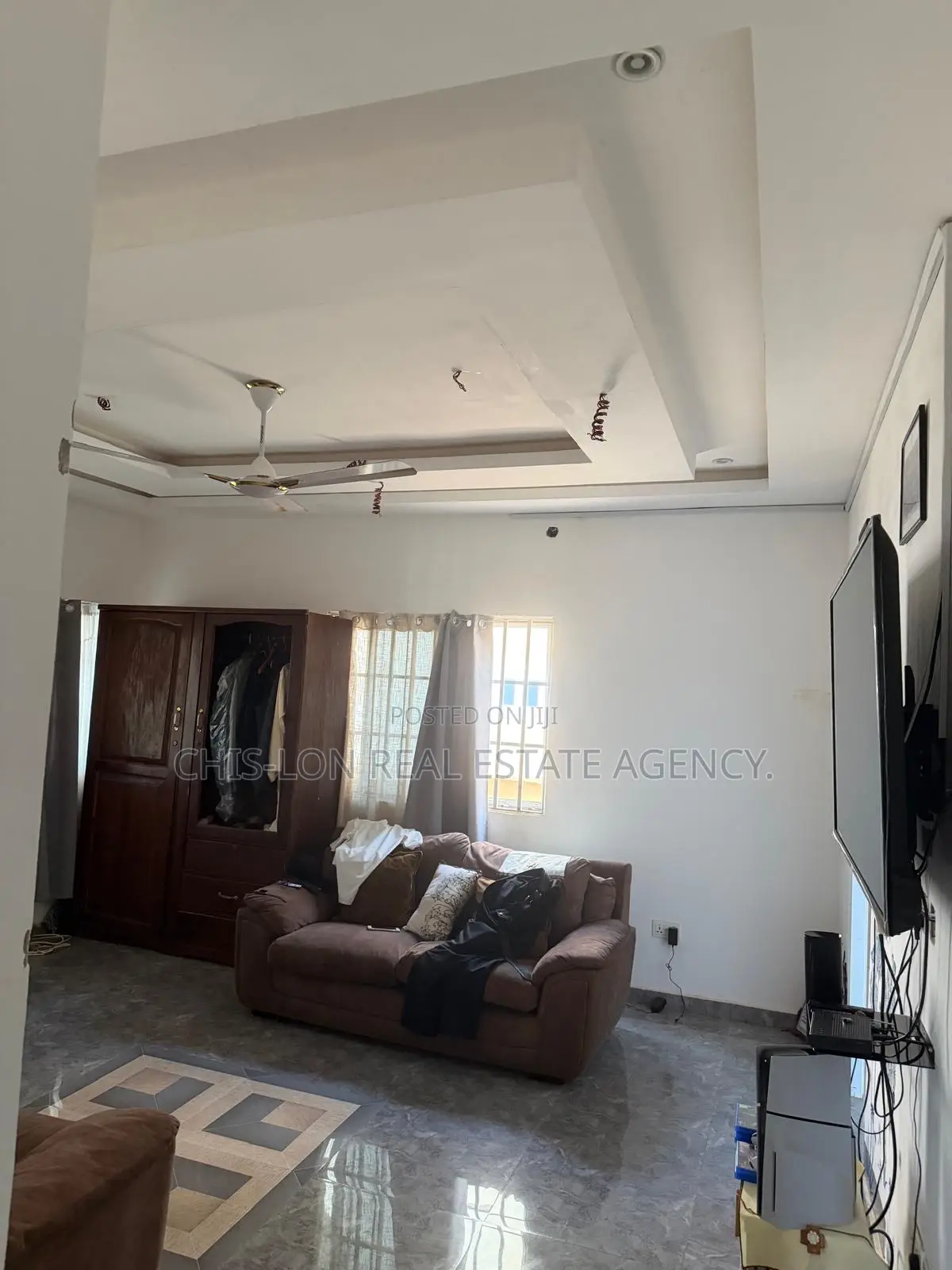 2bdrm House in Chis-Lon Broker’S, Bluetop Estate for sale