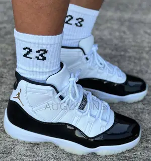 Air Jordan 11