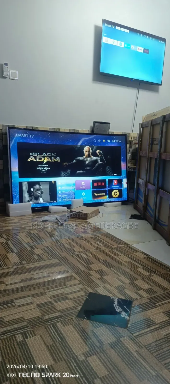 65" Smart Tv Cuvert Screen