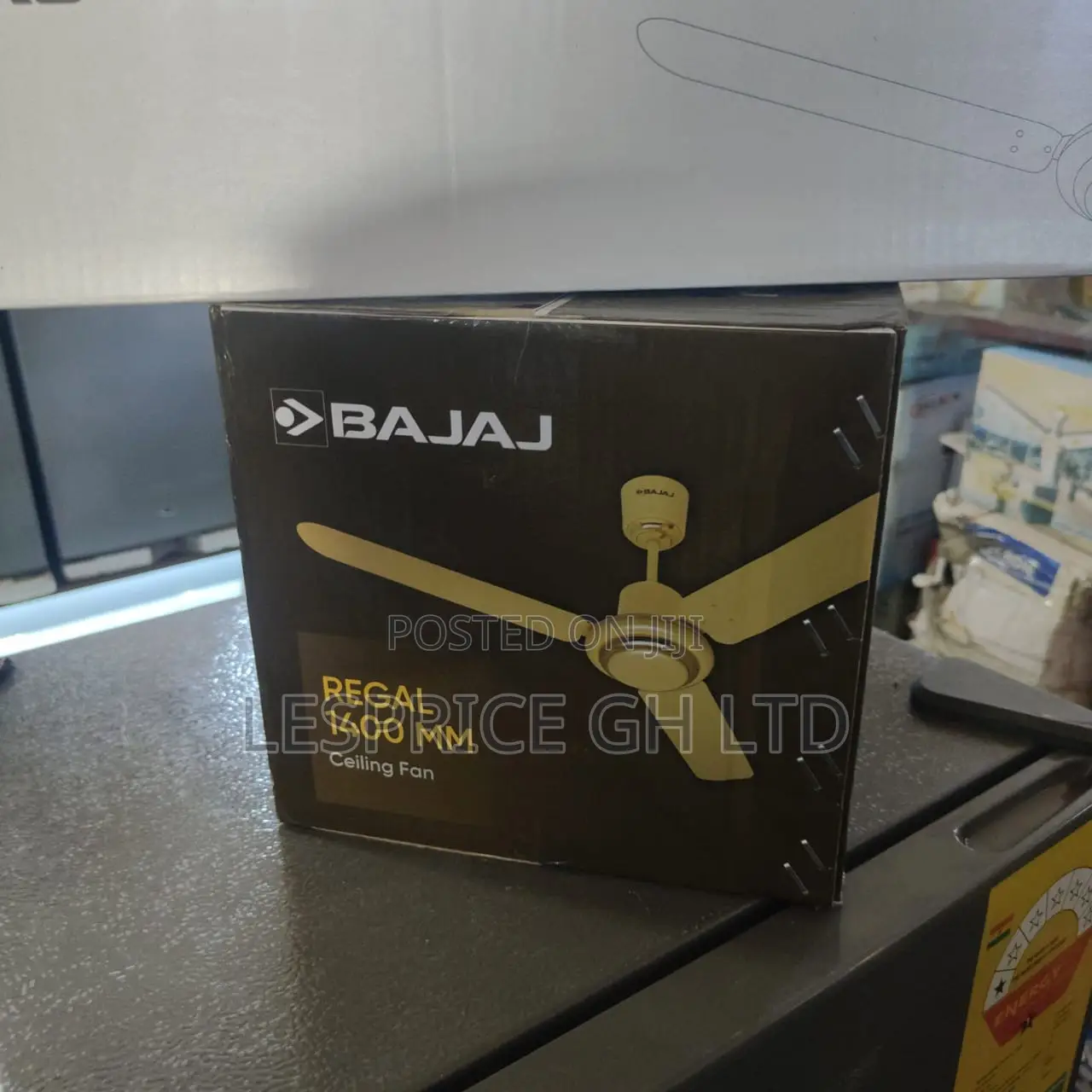 Bajaj Regal's Most Amazing Ceiling Fan With Long Blades