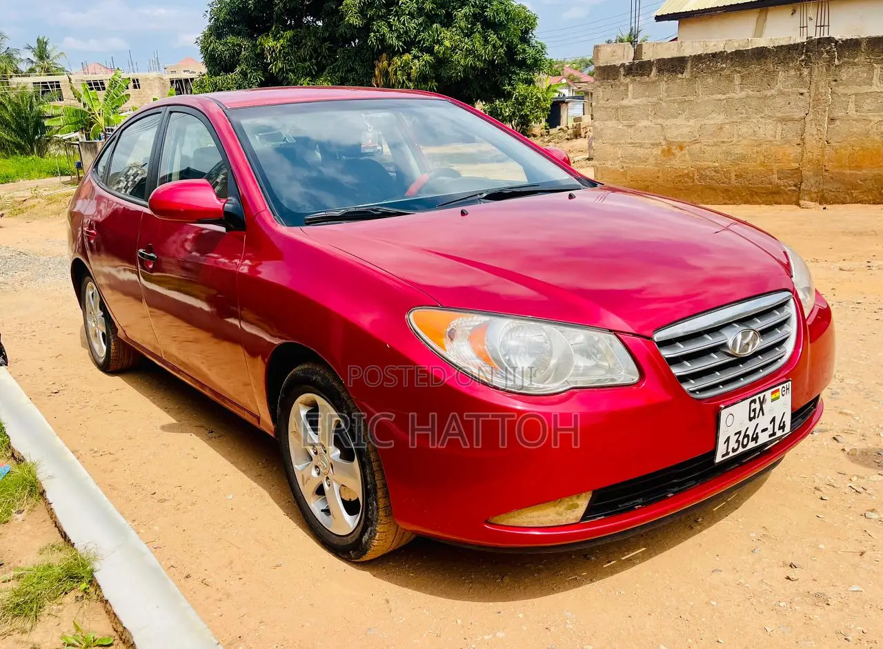 Hyundai Elantra 2010 Red