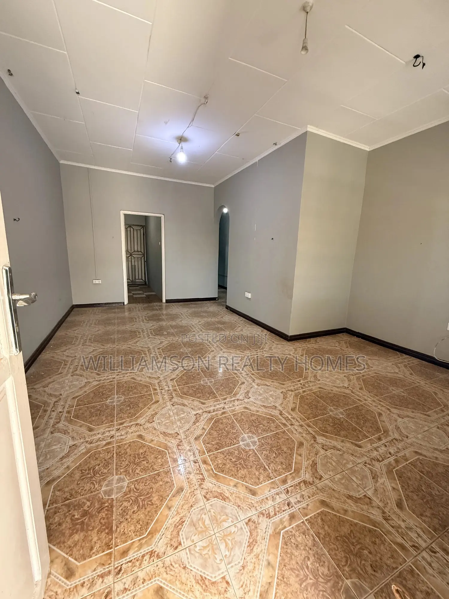 2bdrm House in Community 20 Estate, Spintex for rent