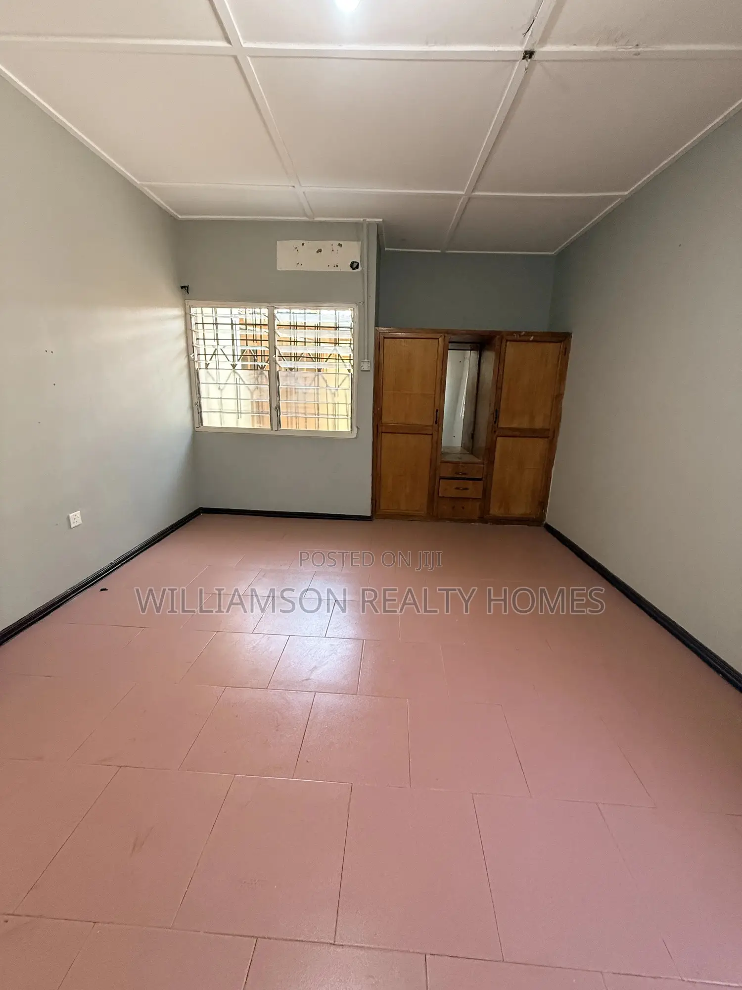 2bdrm House in Community 20 Estate, Spintex for rent