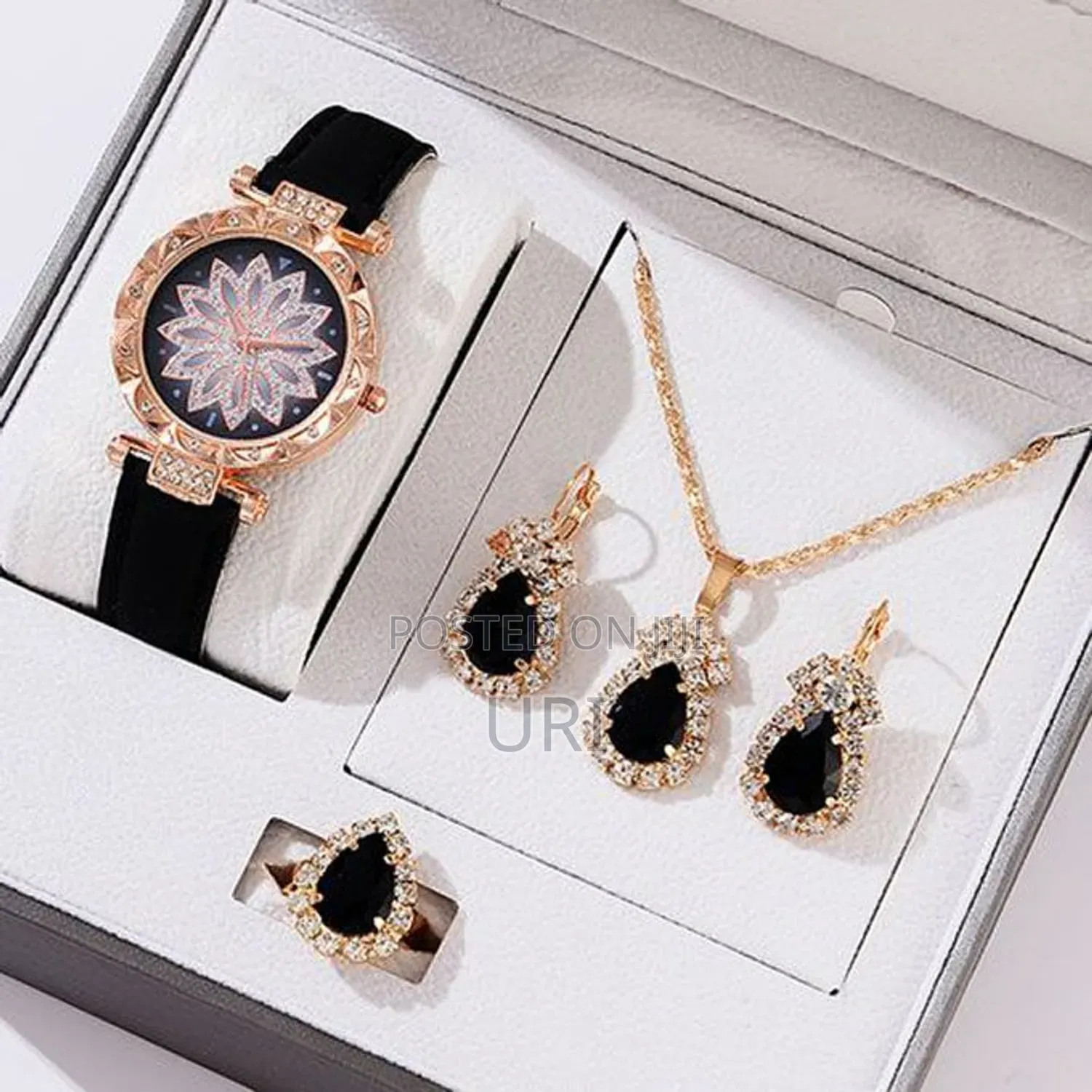 Elegant Ladies Wristwatch Quartz Watch Necklace Earrings