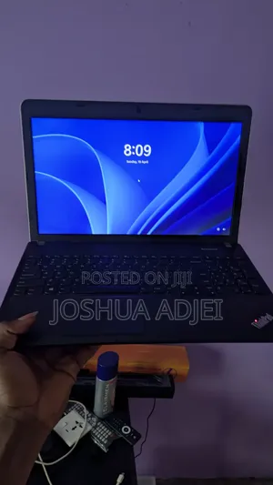 Laptop Lenovo ThinkPad Edge E540 12GB Intel Core i5 HDD+SSD 640GB