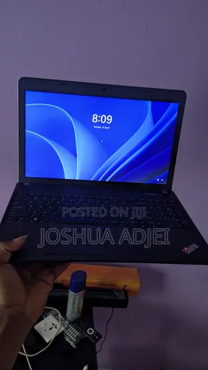 Laptop Lenovo ThinkPad Edge E540 12GB Intel Core i5 HDD+SSD 640GB