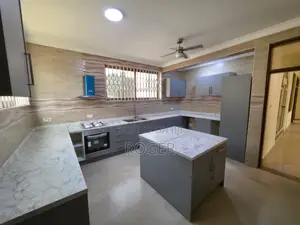 8 Bedroom House for Rent