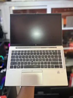 Laptop HP EliteBook 830 G7 8GB Intel Core i7 SSD 256GB
