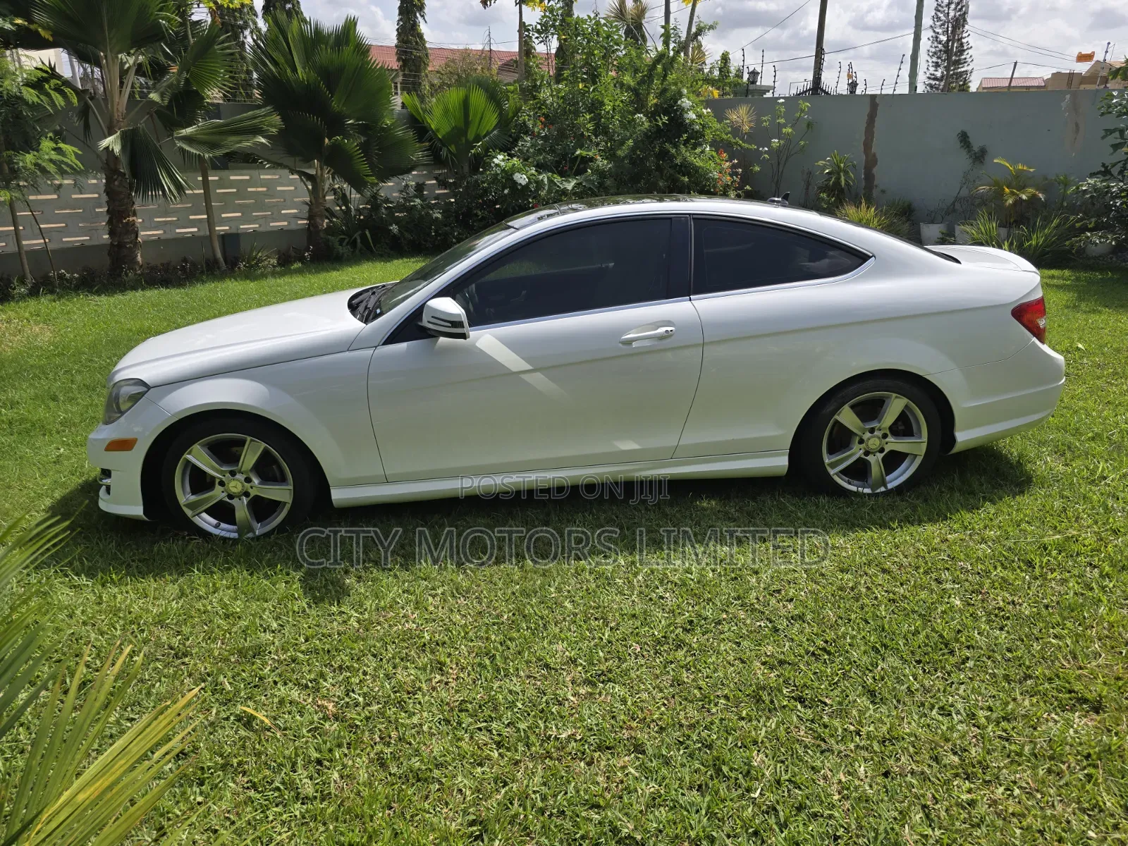 Mercedes-Benz C250 2015 White