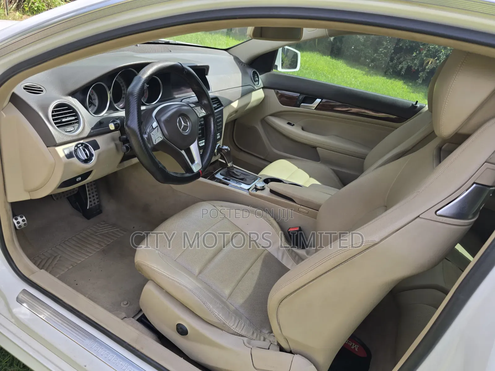 Mercedes-Benz C250 2015 White