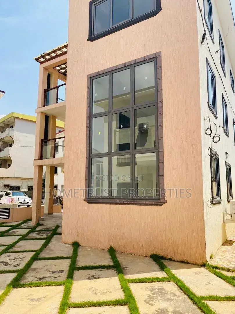 4bdrm Duplex in Achimota Kingsby, Mile 7 for sale