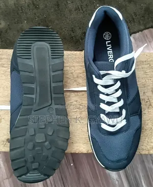 Men Sneakers