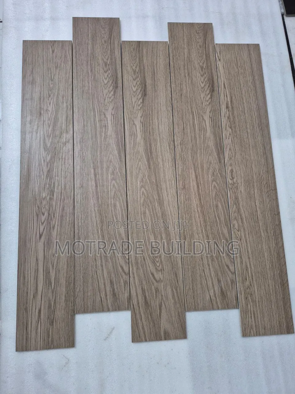 Indian (Parquet) Porcelain 