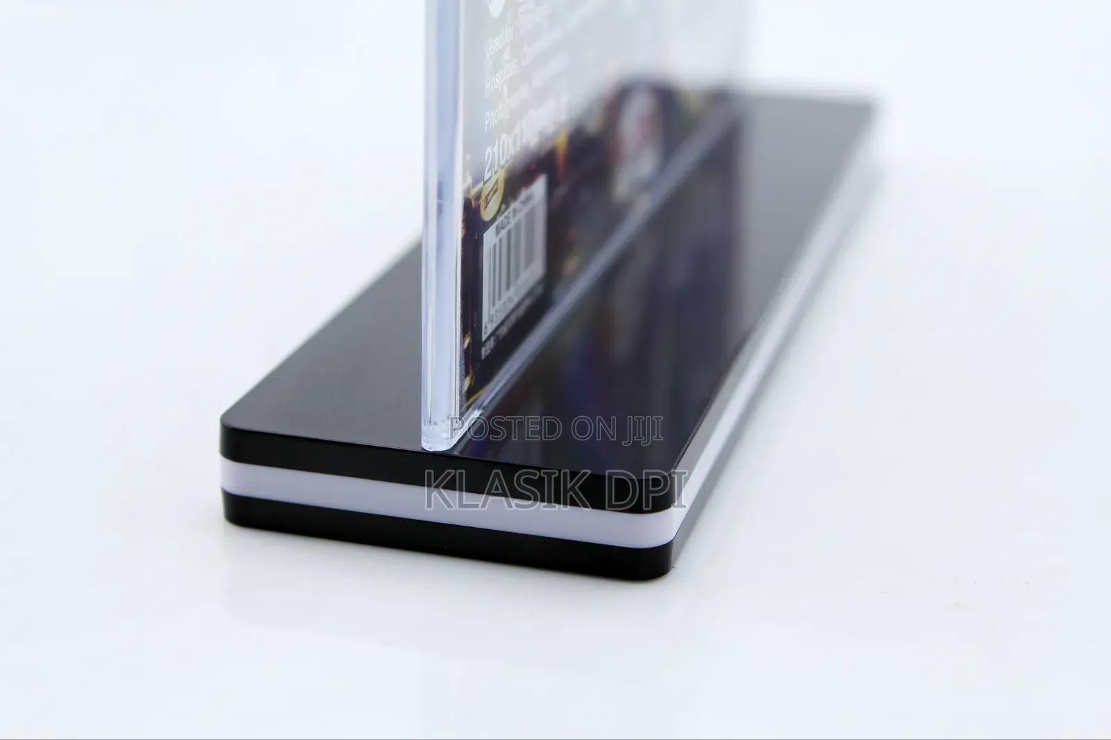 Affordable Menu Stands