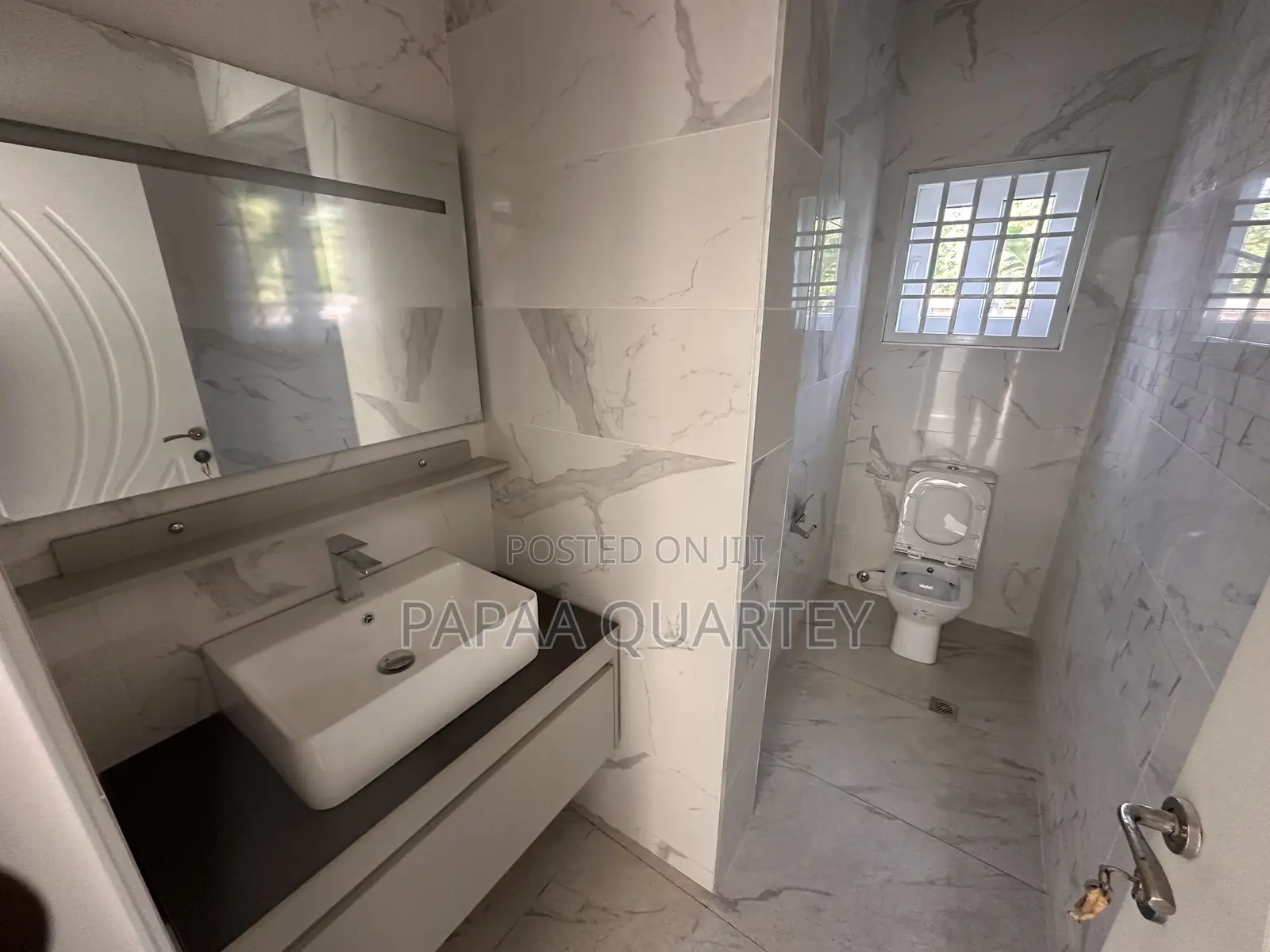 Furnished 4bdrm Townhouse/Terrace in Tseaddo for sale