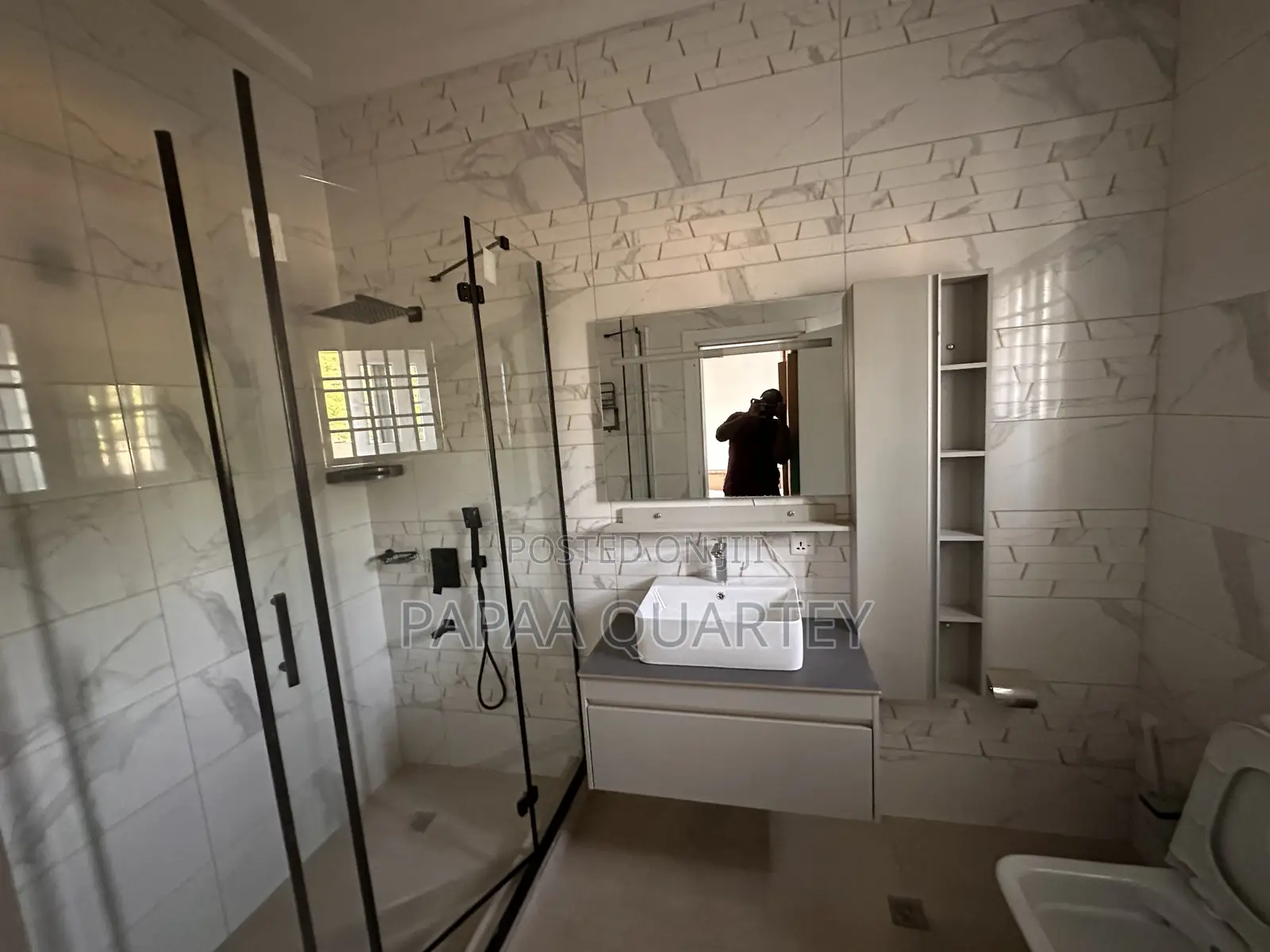 Furnished 4bdrm Townhouse/Terrace in Tseaddo for sale