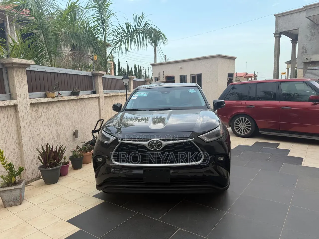 Toyota Highlander LE 2021 Black
