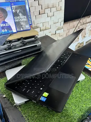 Laptop Acer Aspire E5-571G 8GB Intel Core i5 HDD+SSD 750GB