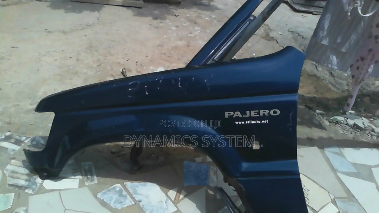 Mitsubishi Pajero-1990-2000 Fenders(Pair)