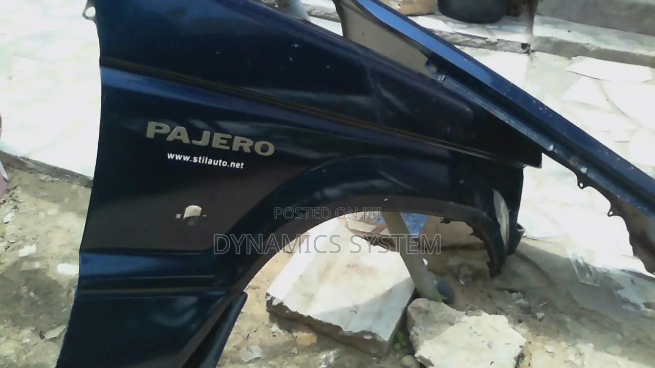 Mitsubishi Pajero-1990-2000 Fenders(Pair)