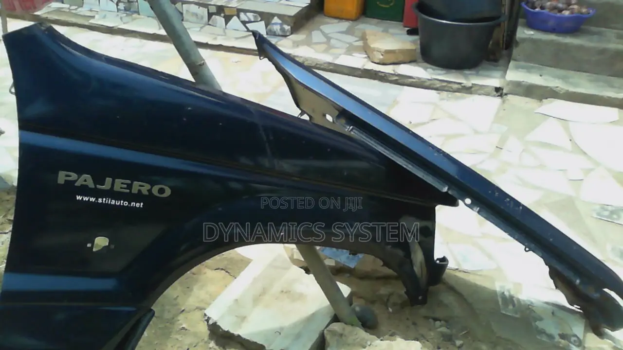 Mitsubishi Pajero-1990-2000 Fenders(Pair)