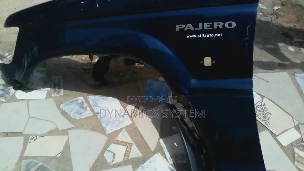 Mitsubishi Pajero-1990-2000 Fenders(Pair)