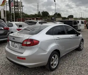 Ford Fiesta S 4dr Sedan (1.6L 4cyl 5M) 2014 Silver