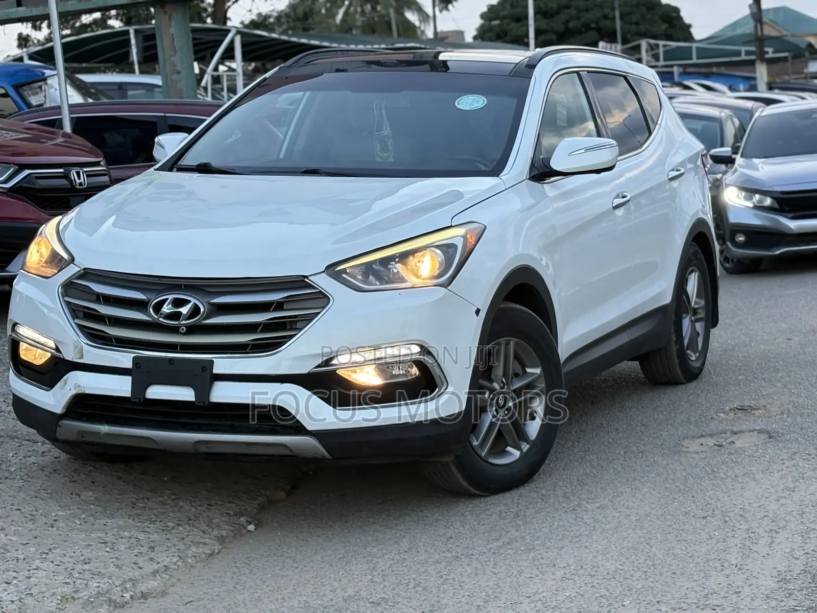 Hyundai Santa Fe Limited Ultimate AWD 2018 White
