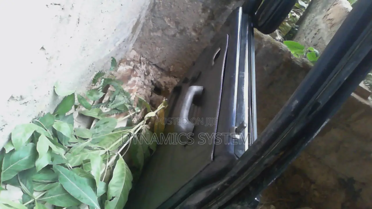 Mitsubishi Pajero Front Doors(1990-2000)
