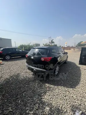 Chevrolet Traverse 2011 Black