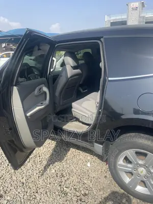 Chevrolet Traverse 2011 Black
