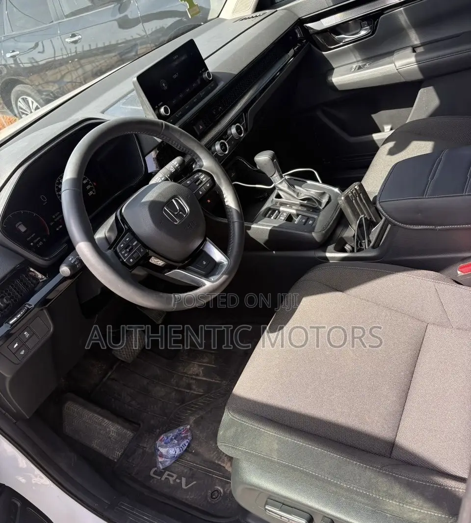 Honda CR-V 2024 White