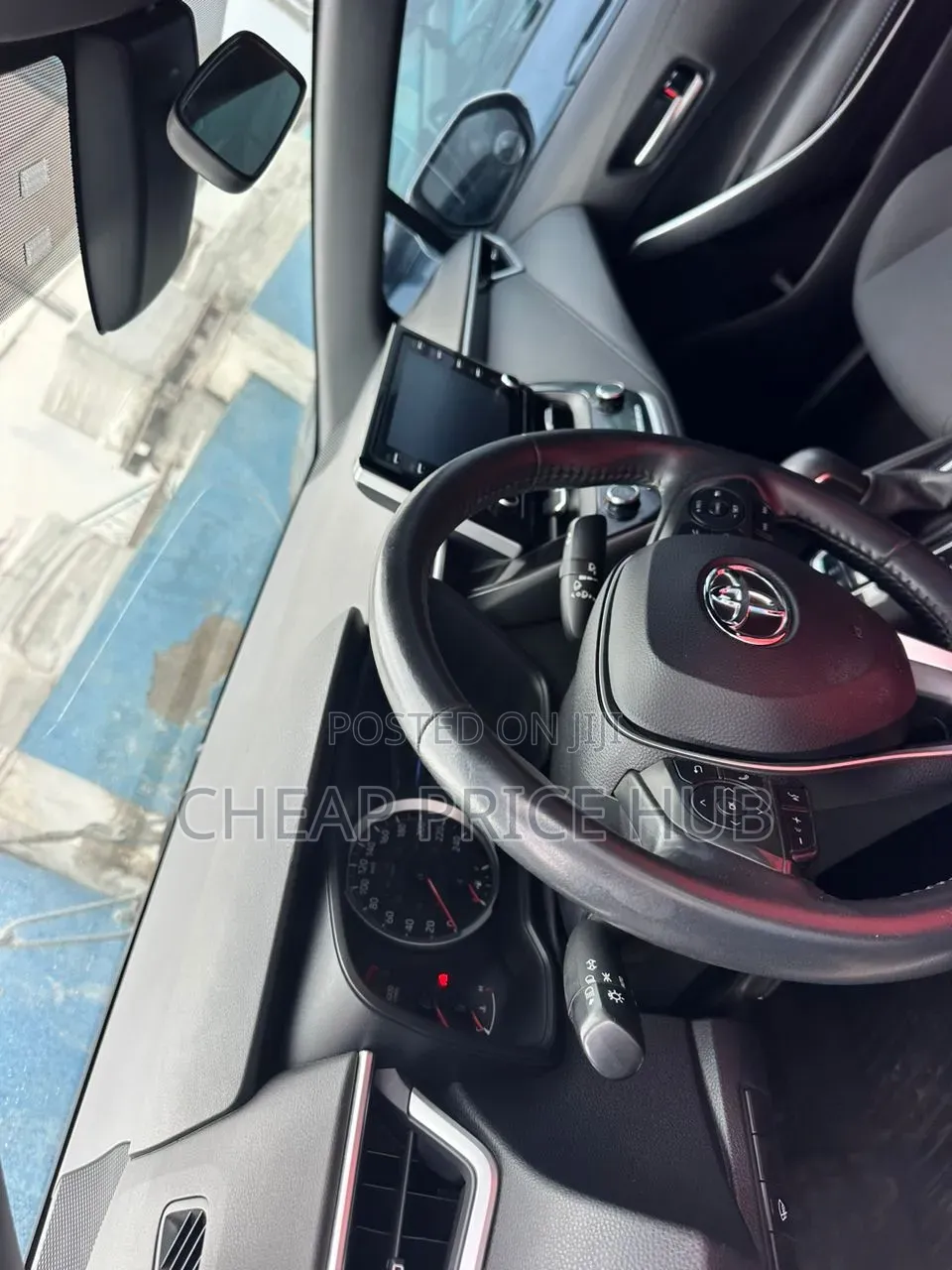 Toyota Corolla SE 2020 White
