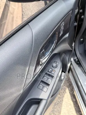 Honda Accord Touring V6 4dr Sedan FWD (3.5L 6cyl 6A) 2017 Black
