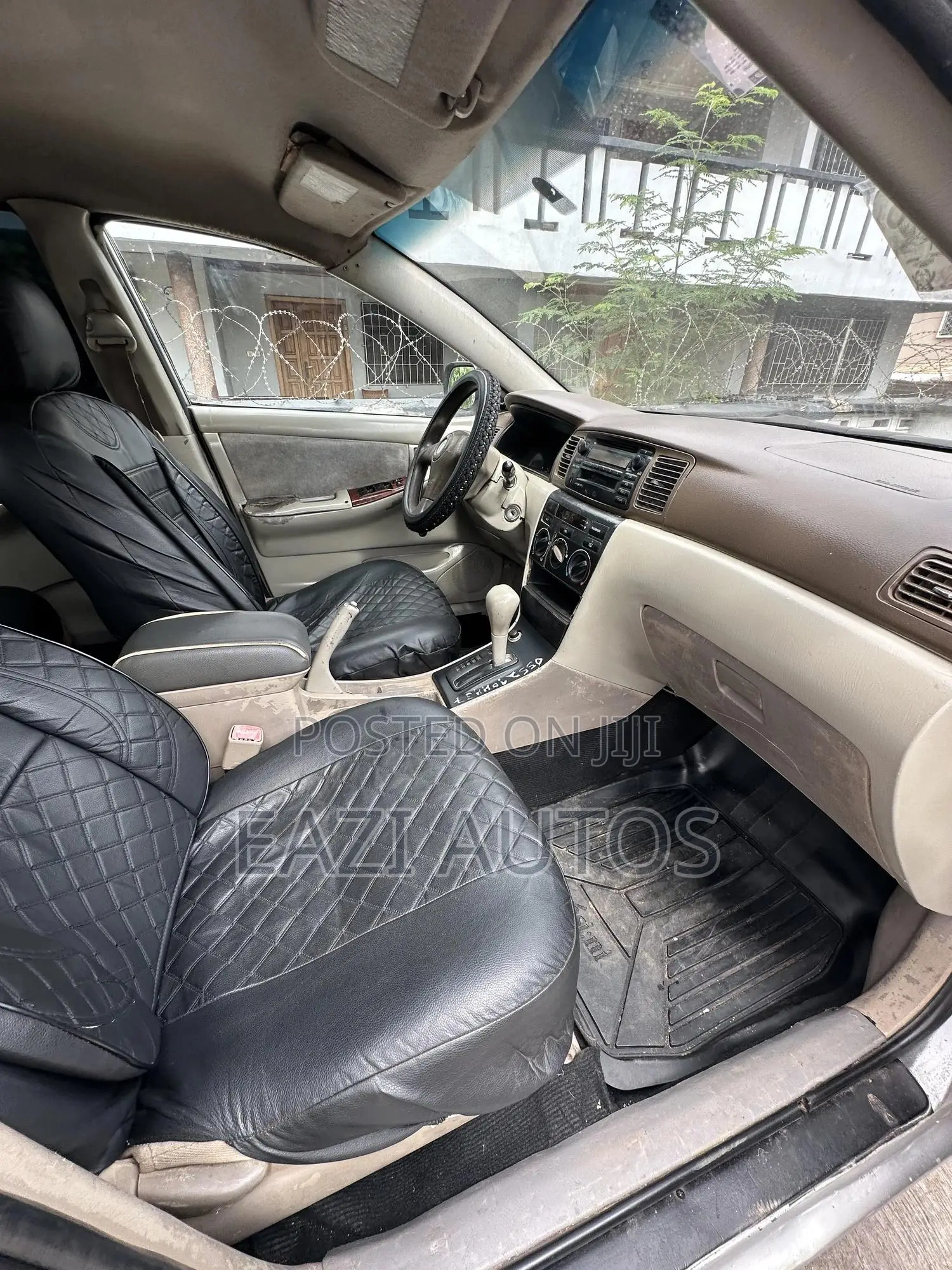 Toyota Corolla 2005 Gray