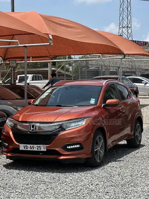 Honda HR-V Touring AWD 2019 Orange