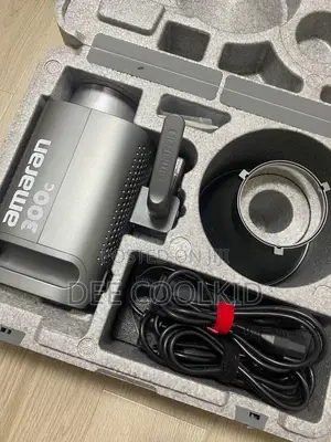 Aputure Amaran 300c Rental