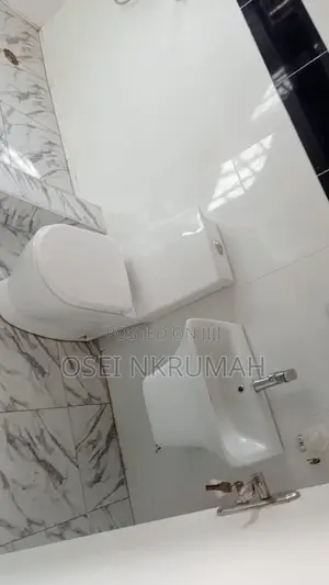 3bdrm House in New Oak Valley, Oyarifa Mall Area for rent