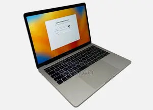 Laptop Apple MacBook Pro 2017 8GB Intel Core i5 SSD 512GB
