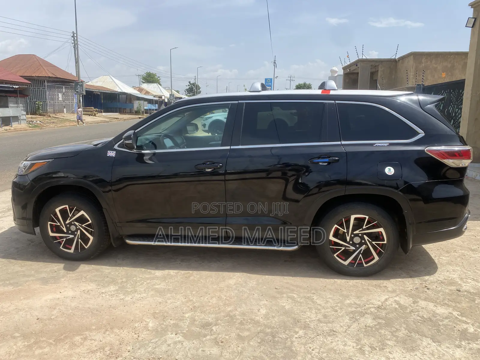 Toyota Highlander LE V6 4x2 (3.5L 6cyl 6A) 2016 Black