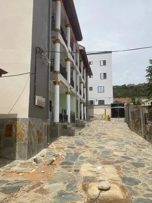 2bdrm Apartment in Chis-Lon Broker’S, Toll Booth for rent