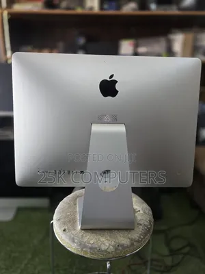 Desktop Computer Apple iMac 8GB Intel Core i5 SSD 256GB