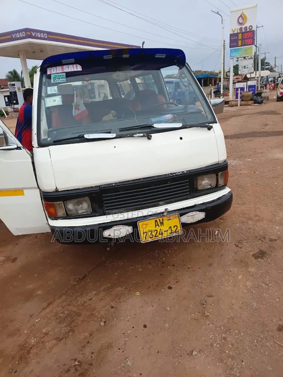 Nissan Caravan (Urvan) 2003 White