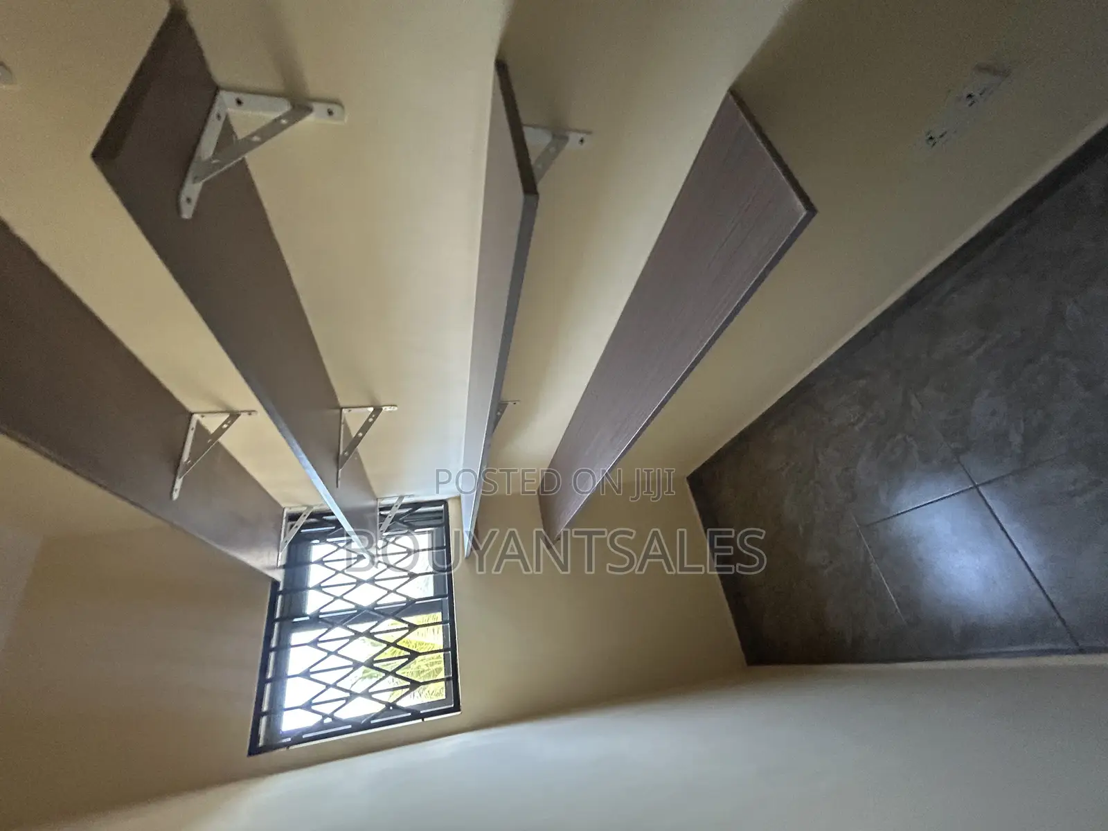 2bdrm Apartment in Abokobi for rent