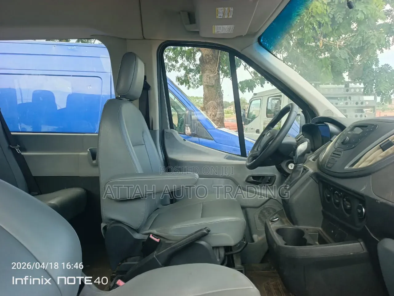 Ford E450 2010 Grey
