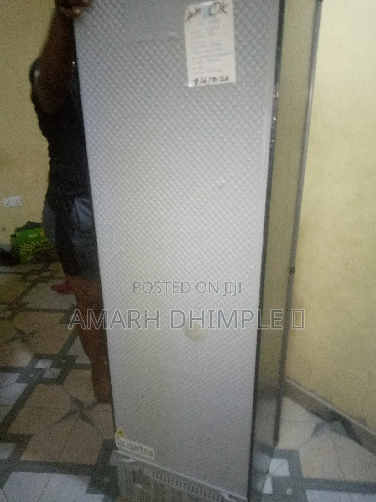 Refrigerator