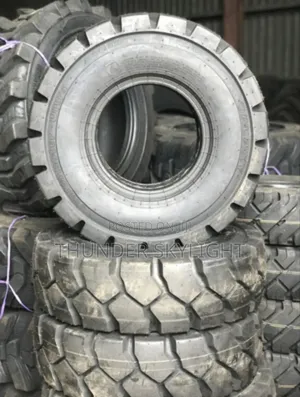 28x9-15 Solid 8.15-15 Galaxy Forklift Tyre