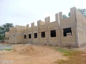 Building Contractor 1
