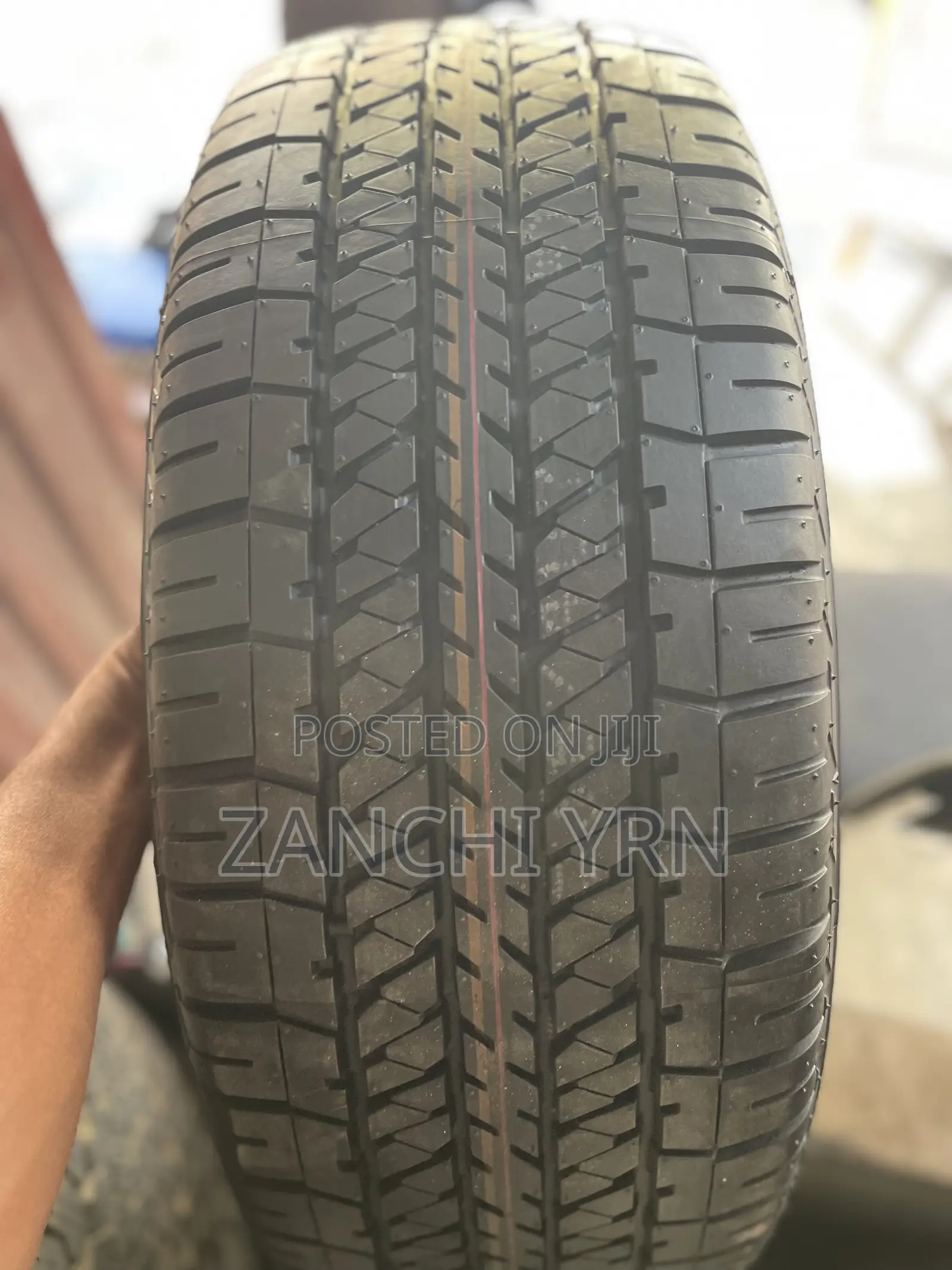 275/60r20 115h Bridgestone Dueler
